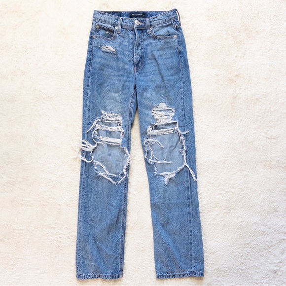 Aeropostale Light Blue Distressed Boyfriend Jeans - Picture 2 of 6